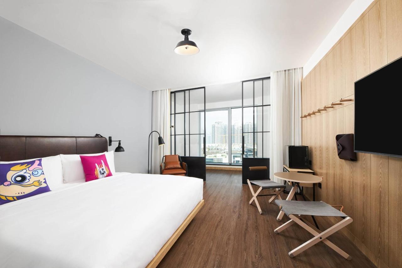 Hotel Moxy Shenzhen North Station Exterior foto